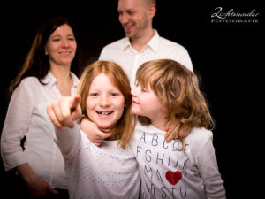 Familienfotos Familien Shooting mit Kindern, Fotograf Bonn Siegburg