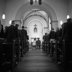 Foto Kirche Rrauung in Köln Foto Kirche Rrauung in Koeln
